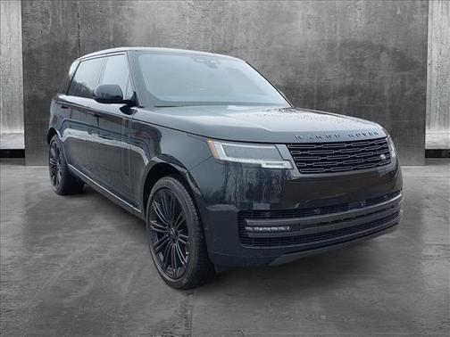 2025 Land Rover Range Rover P530 SE 7 Seat