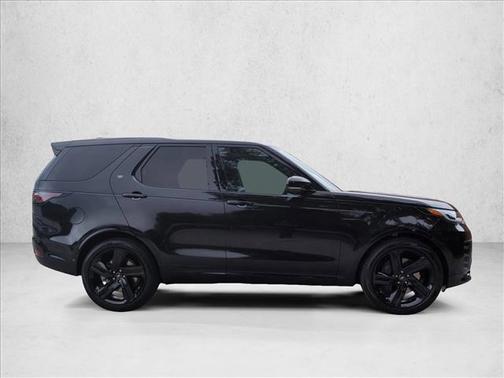 2024 Land Rover Discovery P360 Dynamic SE