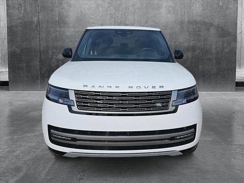 2025 Land Rover Range Rover P530 SE