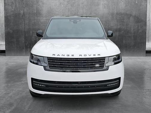 2025 Land Rover Range Rover P530 SE 7 Seat