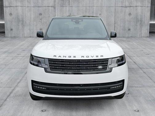 2025 Land Rover Range Rover P530 SE 7 Seat