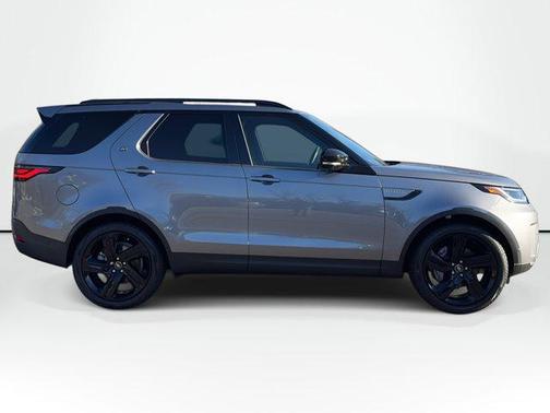 2025 Land Rover Discovery P300 S