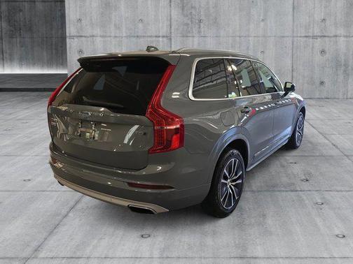 2020 Volvo XC90 T5 Momentum
