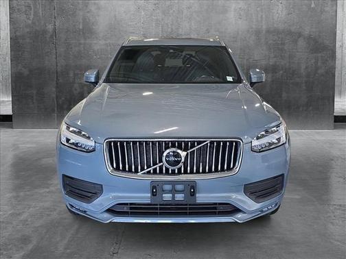 2020 Volvo XC90 T5 Momentum