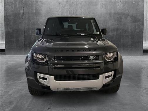 2025 Land Rover Defender 90 P300 S
