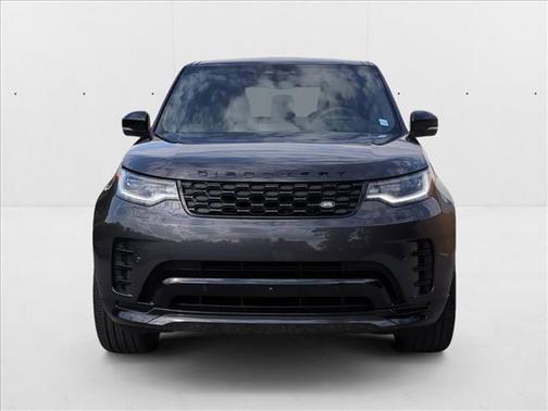 2024 Land Rover Discovery P300 Dynamic SE