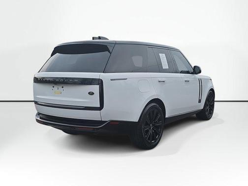 2023 Land Rover Range Rover P400 SE