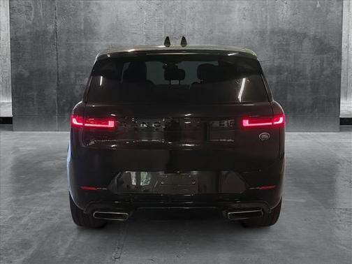 2023 Land Rover Range Rover Sport SE