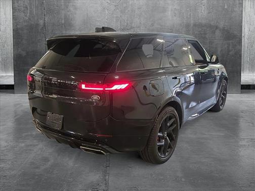 2023 Land Rover Range Rover Sport SE