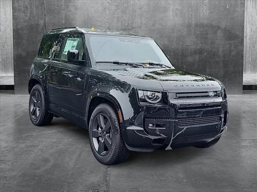 2025 Land Rover Defender 90 P400 X-Dynamic SE