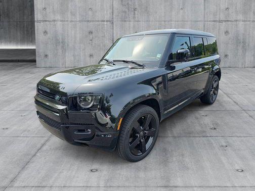2025 Land Rover Defender 110 P500 X-Dynamic SE