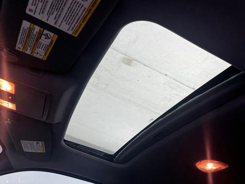 White Platinum Metallic Tri-Coat 2012 Ford F-150 Lariat