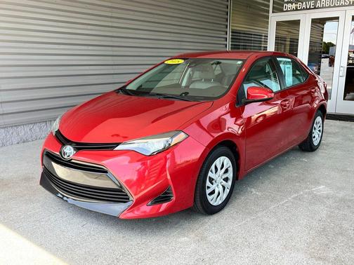 Barcelona Red Metallic 2018 Toyota Corolla LE