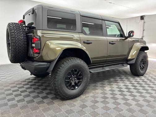 2025 Ford Bronco Raptor