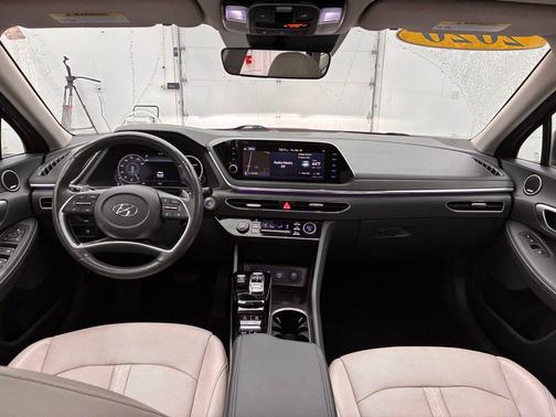 2020 Hyundai SONATA Limited