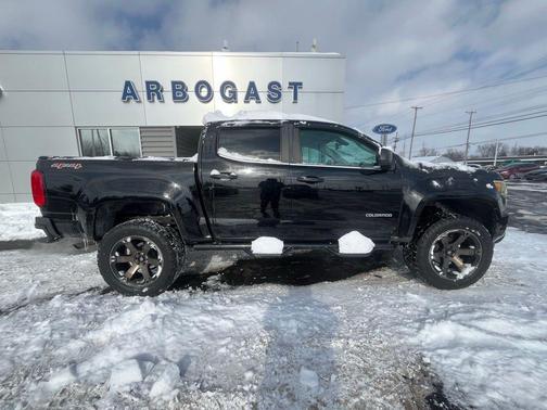 2017 Chevrolet Colorado LT