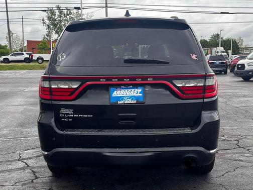 Brilliant Black Crystal Pearlcoat 2014 Dodge Durango SXT