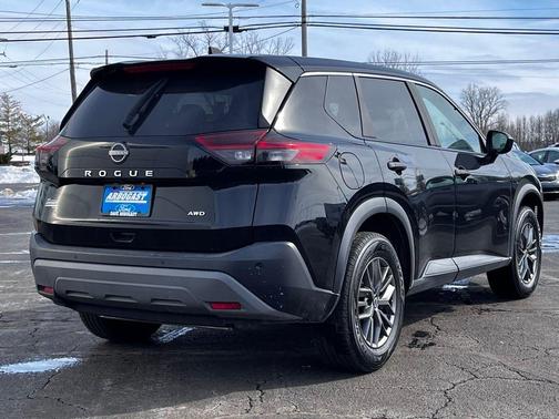 2023 Nissan Rogue S