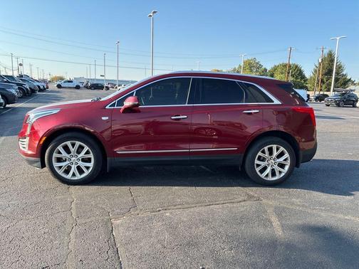 2017 Cadillac XT5 Luxury
