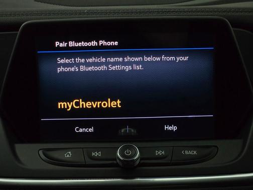 Silver Ice Metallic 2020 Chevrolet Blazer 2LT