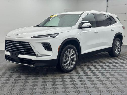 Summit White 2025 Buick Enclave Preferred FWD