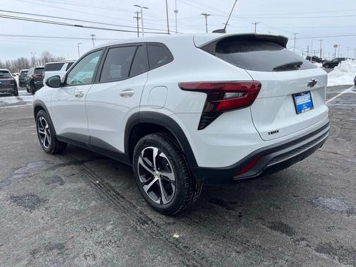 2024 Chevrolet Trax FWD 1RS