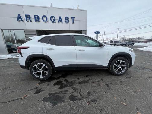 2024 Chevrolet Trax FWD 1RS