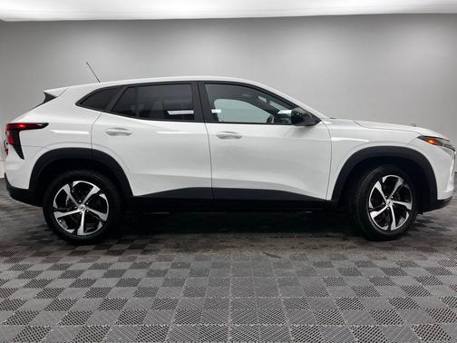 2024 Chevrolet Trax FWD 1RS