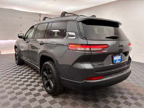 2021 Jeep Grand Cherokee L Altitude