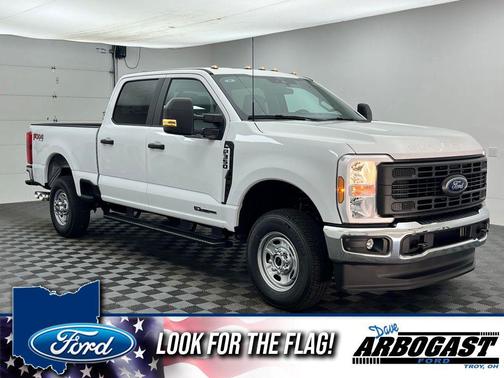 Oxford White 2026 Ford F-350 XL
