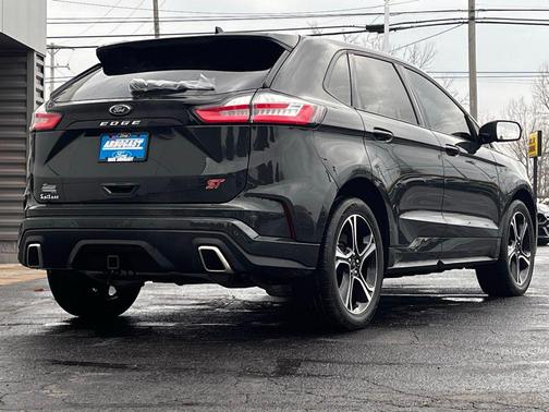 2023 Ford Edge ST