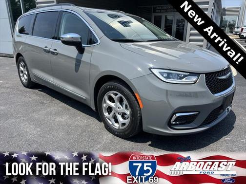 2023 Chrysler Pacifica Limited