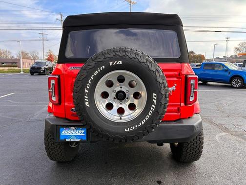 2023 Ford Bronco Outer Banks