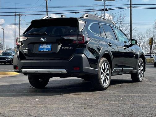 2024 Subaru Outback Touring XT