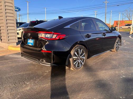 2024 Honda Civic EX-L