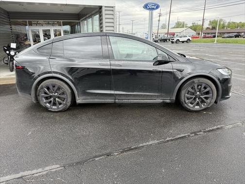 2023 Tesla Model X Standard Range