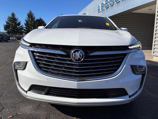 2023 Buick Enclave Essence FWD
