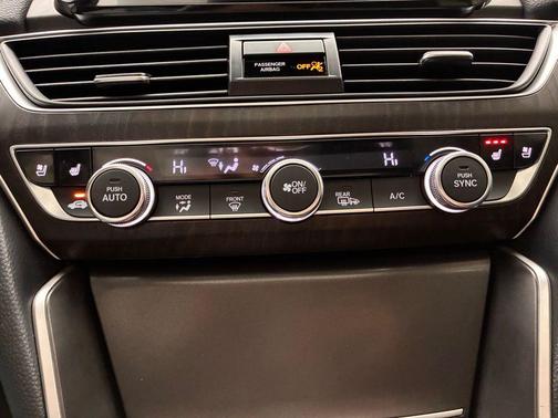 2020 Honda Accord Touring 2.0T