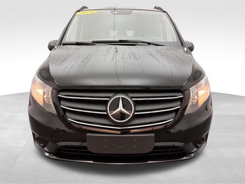 2023 Mercedes-Benz Metris Base