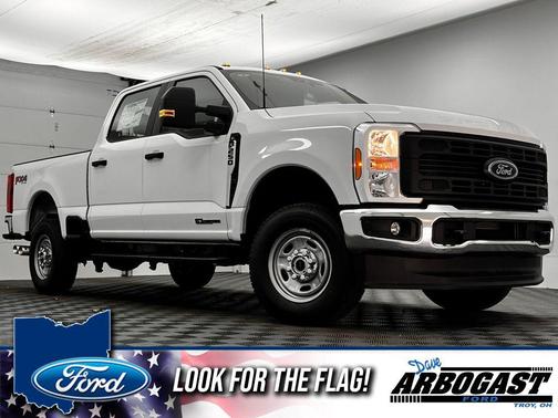 Oxford White 2026 Ford F-250 XL