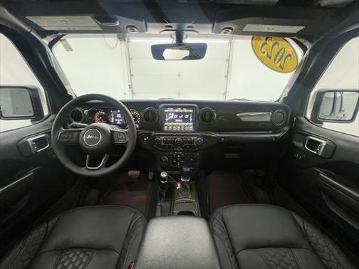 2023 Jeep Gladiator Sport S