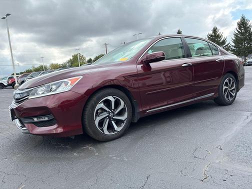 2017 Honda Accord EX-L w/Navigation & Honda Sensing