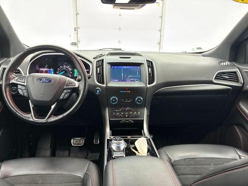 2020 Ford Edge ST