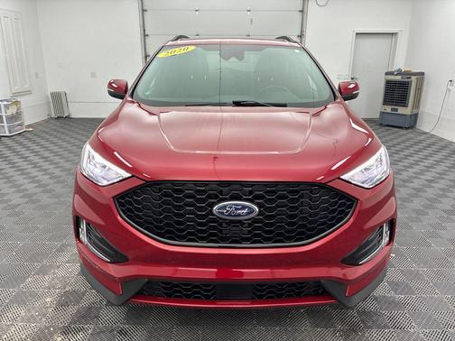 2020 Ford Edge ST