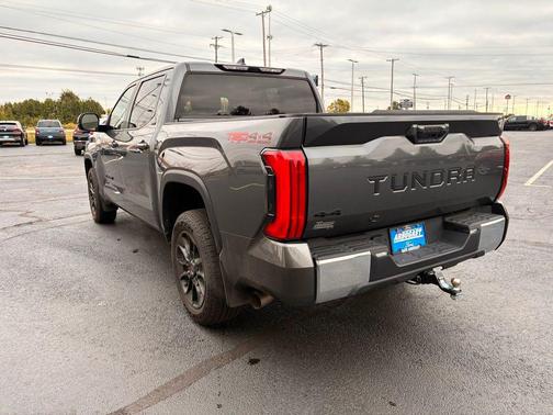 2024 Toyota Tundra SR5