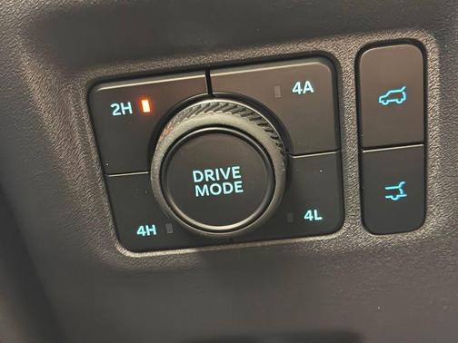 2025 Ford Expedition Max Active 4x4