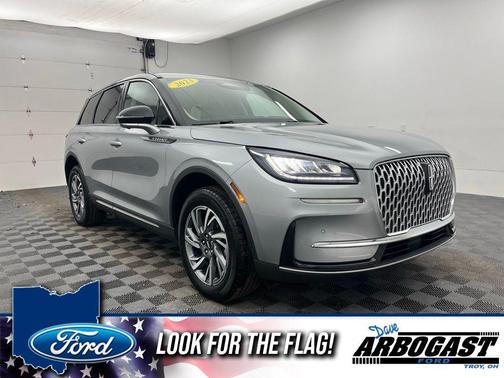 2023 Lincoln Corsair Standard