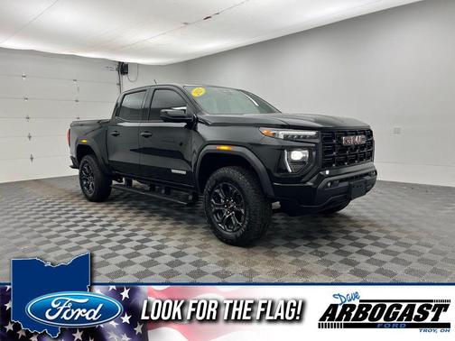 2025 GMC Canyon Elevation