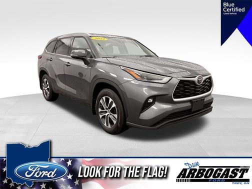 2022 Toyota Highlander XLE