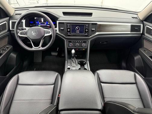 2022 Volkswagen Atlas 2.0T SE